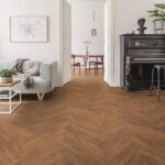 Ламинат Kronotex Herringbone 8573 Harlech Oak